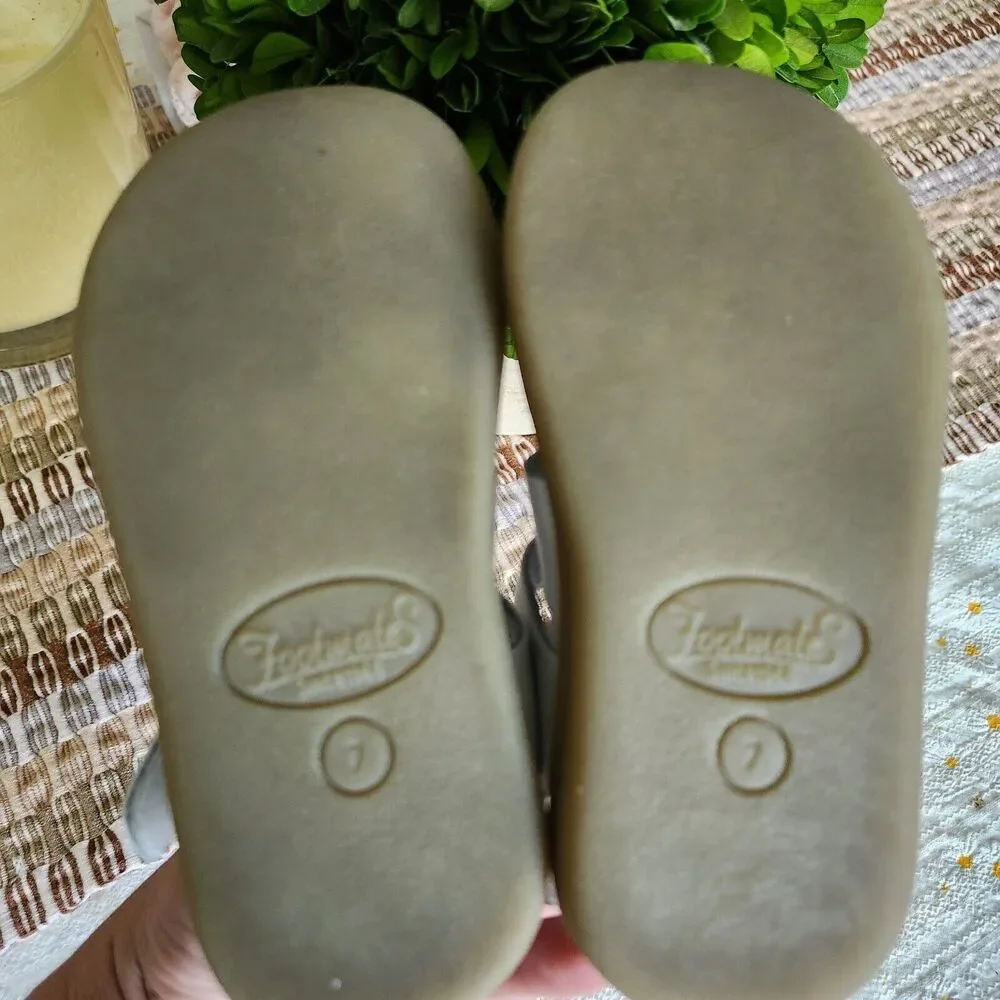 FOOTMATES Captain‎ Waterproof Leather Strap-Closure Fisherman Sandals Unisex 7c